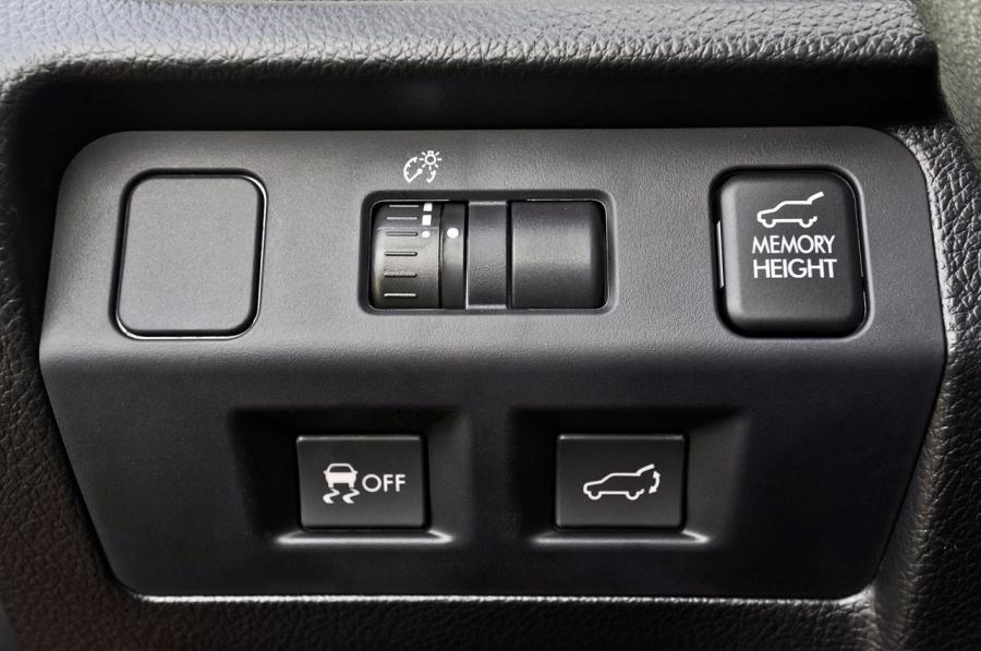  Subaru Forester 2014 года  (фото 15 из 48)